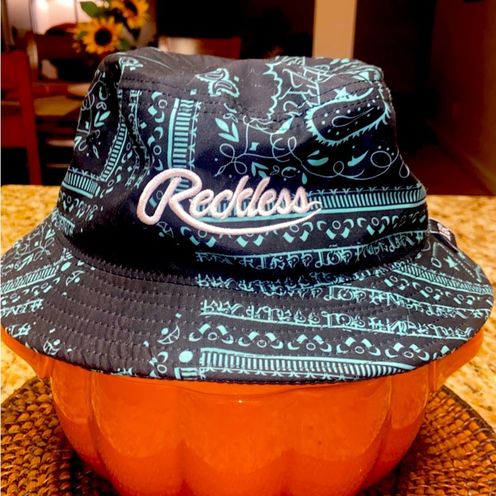 Young & Reckless Teal and Navy Bucket Hat • One Size • Like New • Unisex